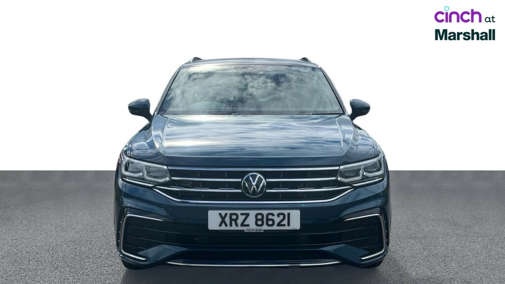 Volkswagen Tiguan Suv Black #7