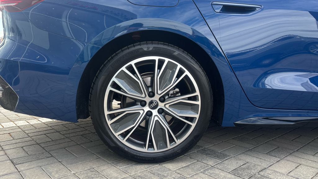 Audi A5 A5 2.0 Tfsi 204 Edition 1 S Tronic Soundvisi Blue #18