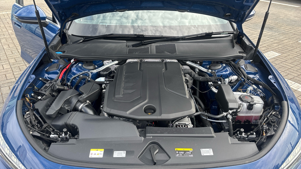 Audi A5 A5 2.0 Tfsi 204 Edition 1 S Tronic Soundvisi Blue #16