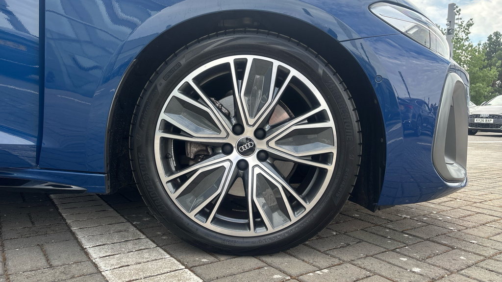 Audi A5 A5 2.0 Tfsi 204 Edition 1 S Tronic Soundvisi Blue #17