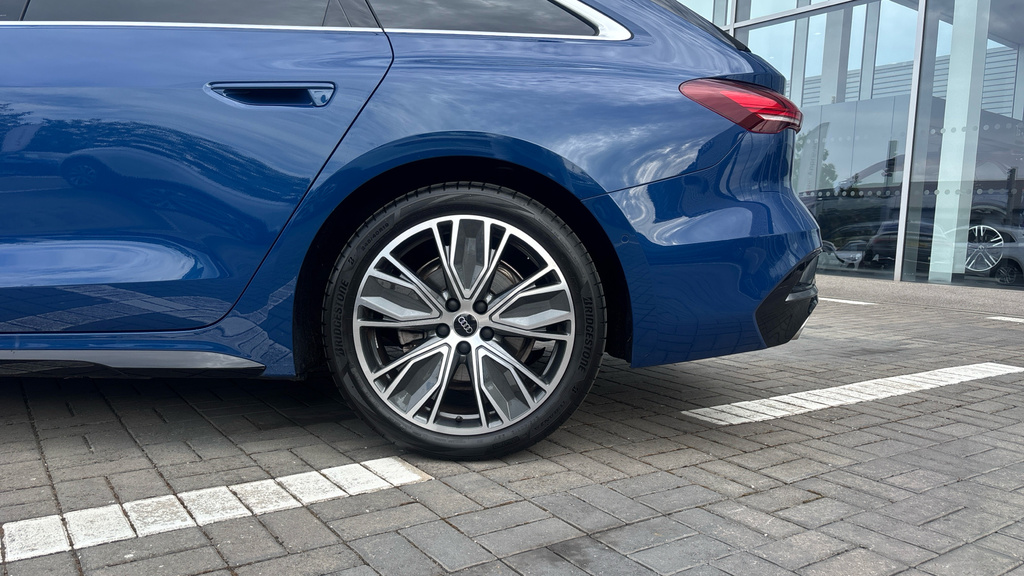 Audi A5 A5 2.0 Tfsi 204 Edition 1 S Tronic Soundvisi Blue #19