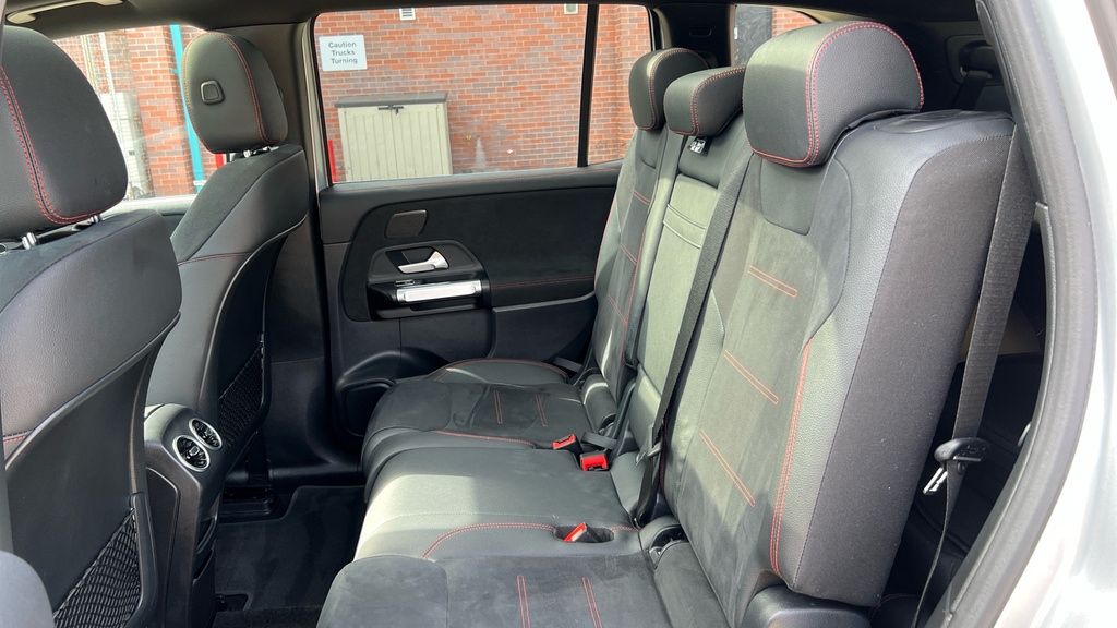 Mercedes-Benz EQB Eqb 300 Amg Line Grey #31