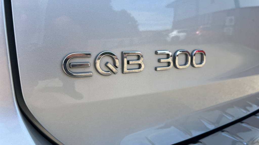 Mercedes-Benz EQB Eqb 300 Amg Line Grey #45