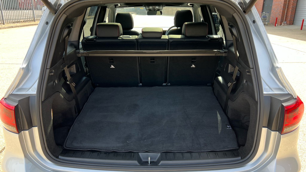 Mercedes-Benz EQB Eqb 300 Amg Line Grey #32