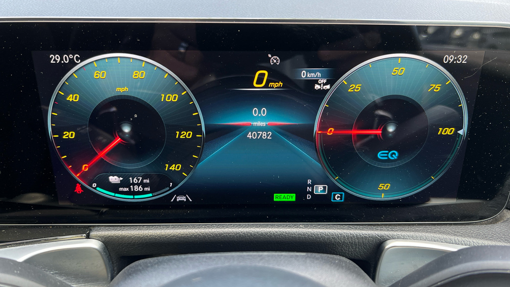 Mercedes-Benz EQB Eqb 300 Amg Line Grey #30