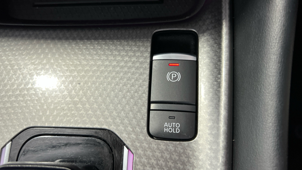 Nissan Qashqai 1.5 E-power N-connecta Red #13