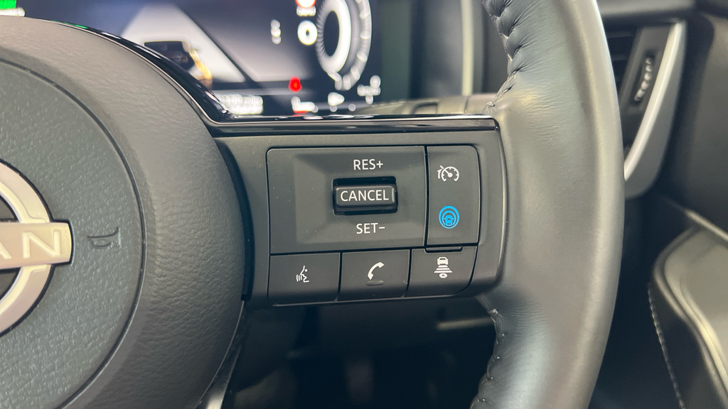 Nissan Qashqai 1.5 E-power N-connecta Red #12