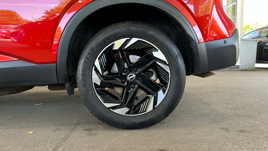Nissan Qashqai 1.5 E-power N-connecta Red #23