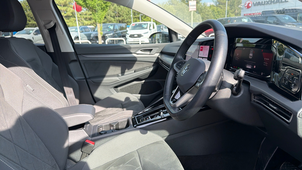 Volkswagen Golf Volkswagen Golf Hatchback 1.5 Etsi 150 R-line Black #28