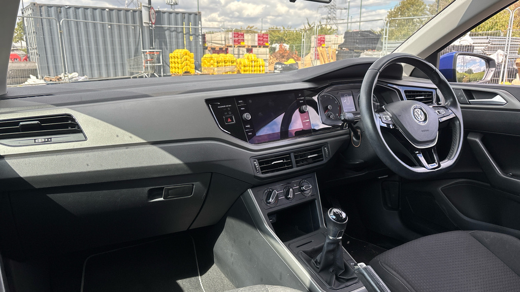 Volkswagen Polo Sel Tsi Red #10