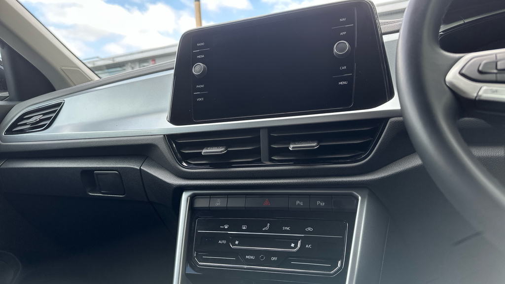 Volkswagen T-Roc 1.5 Tsi Match Dsg Silver #35