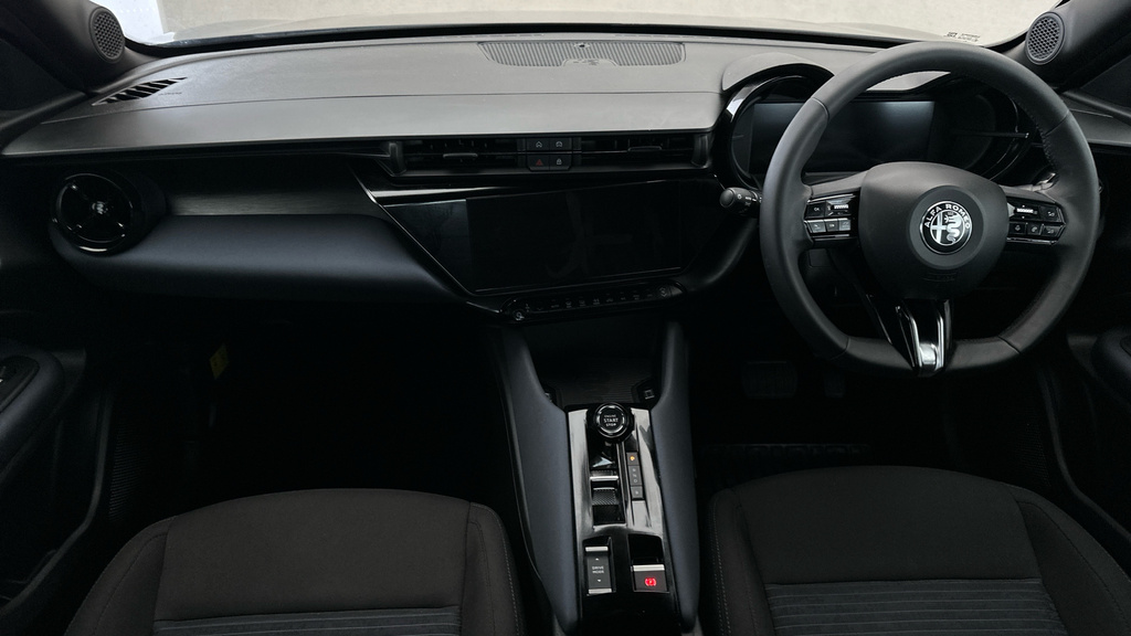 Alfa Romeo Junior 115Kw Elettrica Speciale 54Kwh Black #12