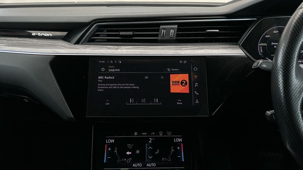 Audi E-tron Audi E-tron Estate 300Kw 55 Quattro 95Kwh S Line 5 Grey #23