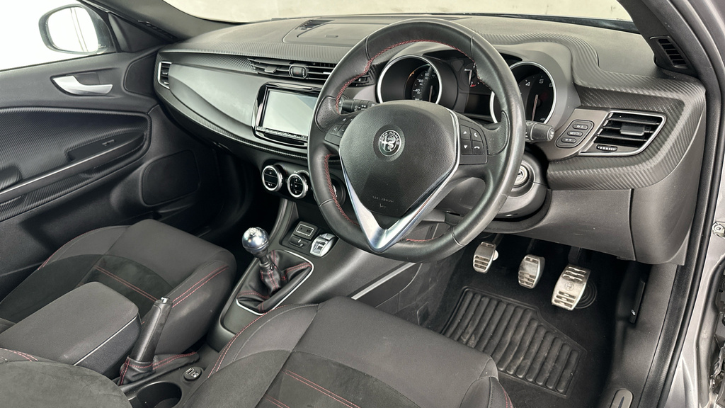 Alfa Romeo Giulietta 1.6 Jtdm-2 120 Speciale Blue #10