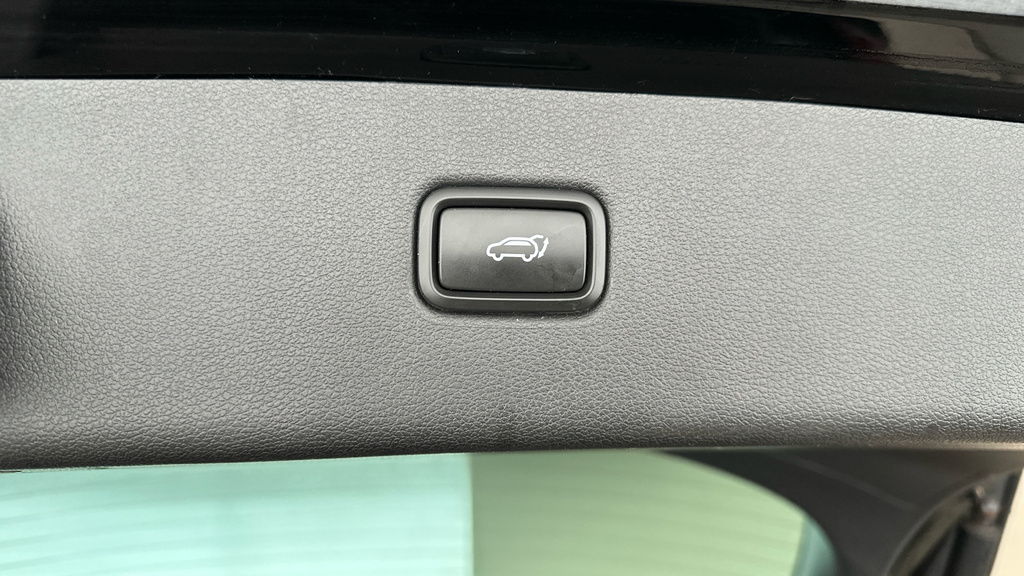 Hyundai Tucson 1.6 Crdi Premium 2Wd White #8