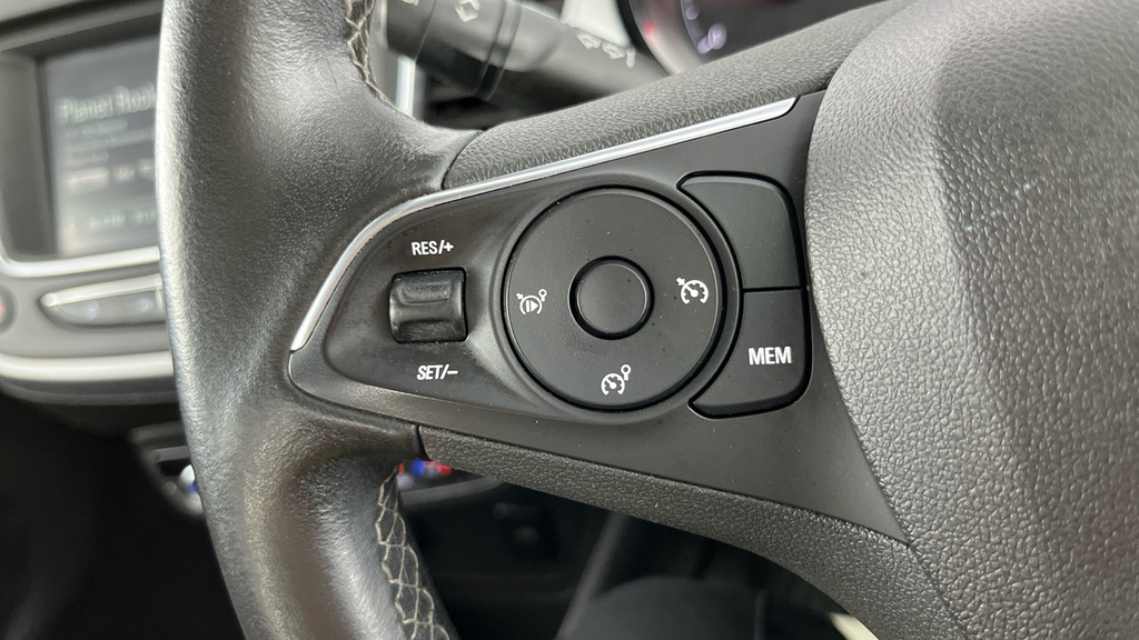 Vauxhall Crossland X 1.6 Turbo D Ecotec Elite Nav Start Stop Silver #13