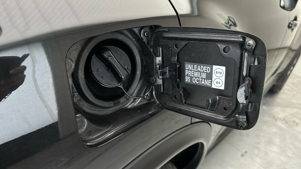 Nissan Juke 1.6L Bose Personal Edition Black #25