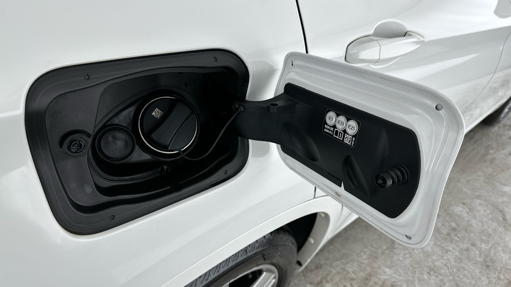 BMW X1 X1 Sdrive18i M Sport White #31