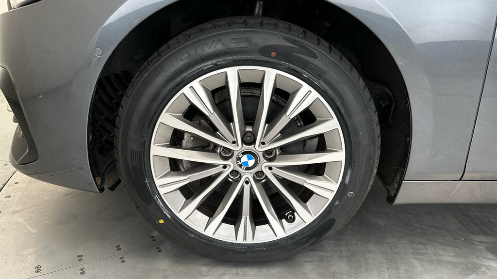BMW 2 Series Active Tourer 225Xe M Sport Premium Black #22