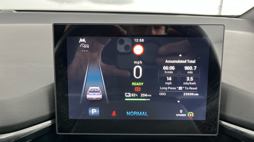 MG MG4 125Kw Se Ev 51Kwh - Drive White #22