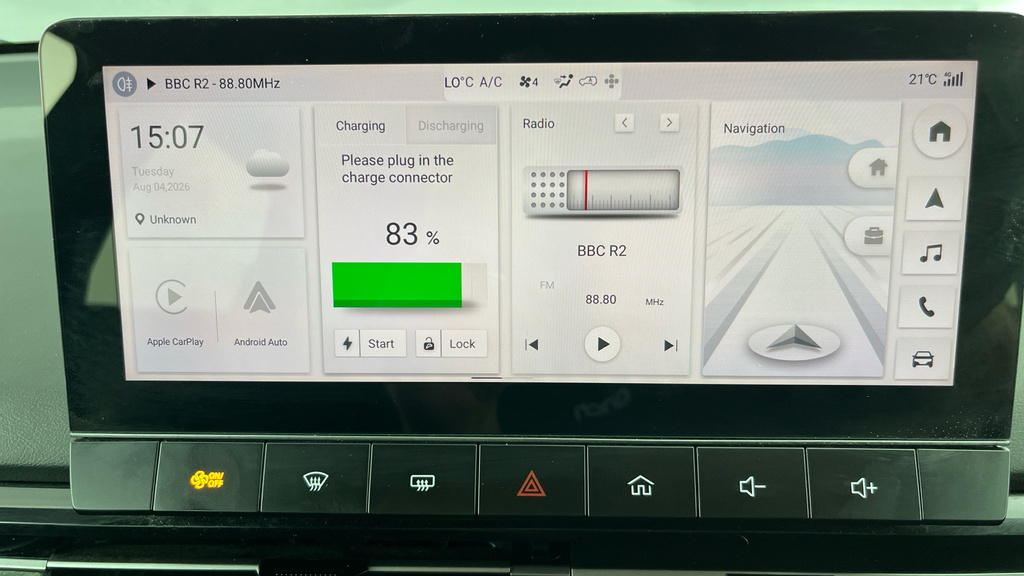 MG MG4 125Kw Se Ev 51Kwh - Drive White #18