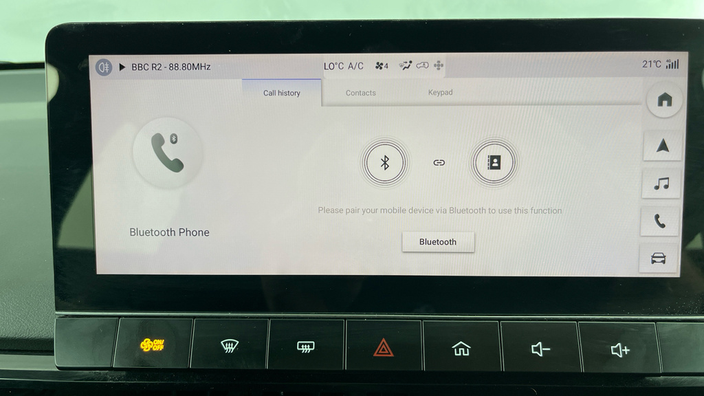 MG MG4 125Kw Se Ev 51Kwh - Drive White #19