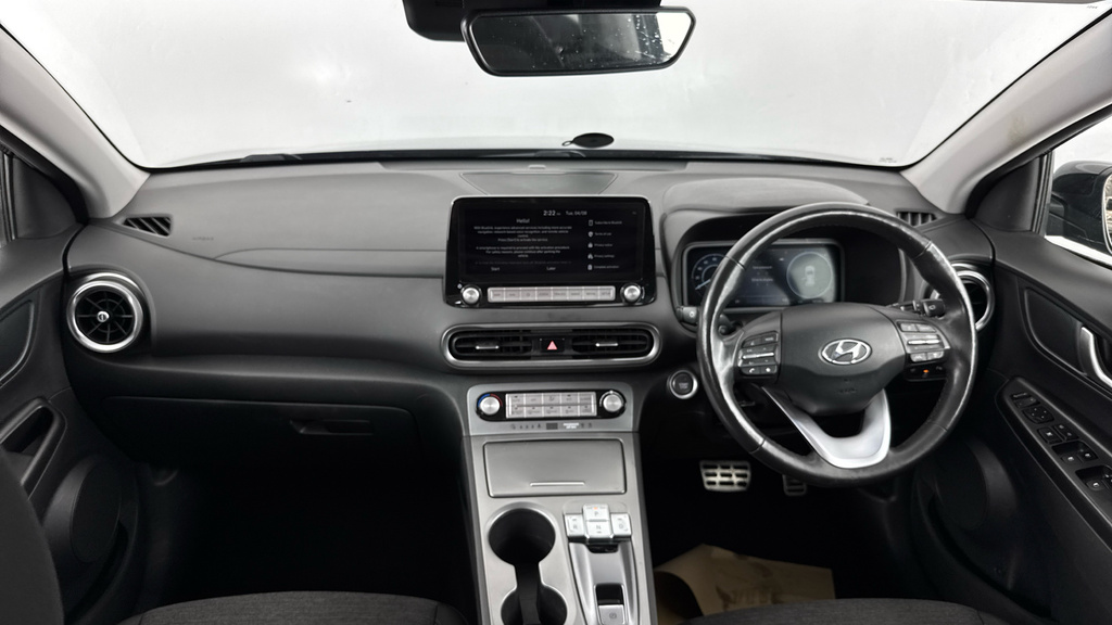 Hyundai Kona Kona Premium Ev White #11