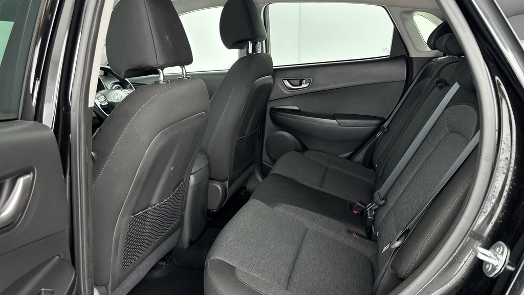 Hyundai Kona Kona Premium Ev White #14