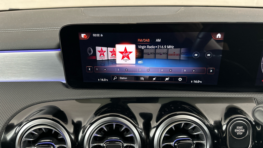 Mercedes-Benz CLA Class 2.0 Cla250 Amg Line Premium Plus 2 Coupe Pet Black #21