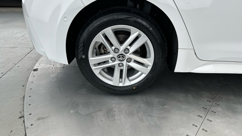 Toyota Corolla 1.8 Vvt-i Hybrid Icon Tech Cvt White #23