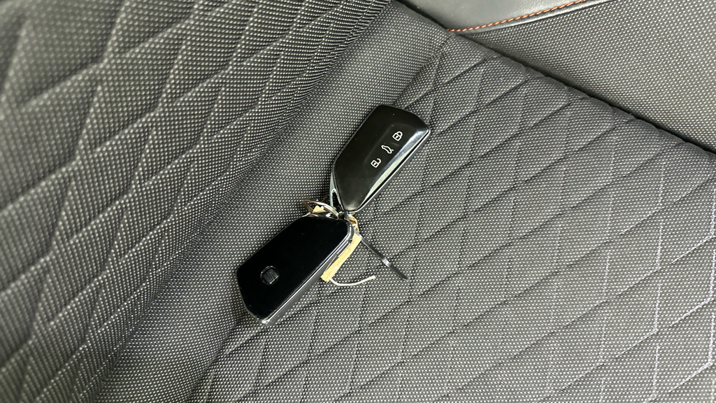 Seat Leon 1.4 Ehybrid Fr Sport Dsg Cwvehiclemarketing Black #26