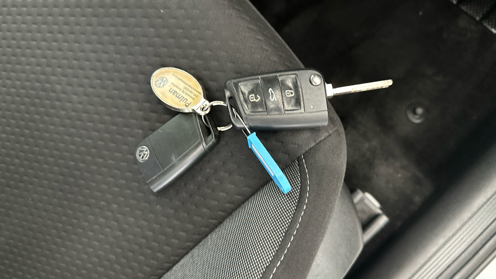 Volkswagen Polo R-line Blue #25