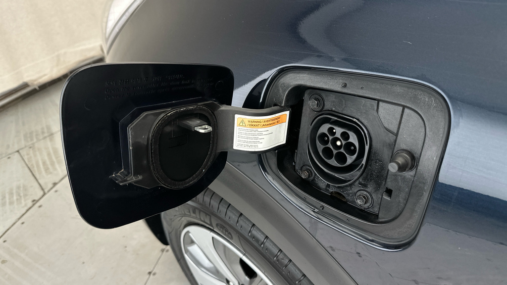 Kia Niro 1.6 Gdi Hybrid 139Bhp 3 Dct White #7