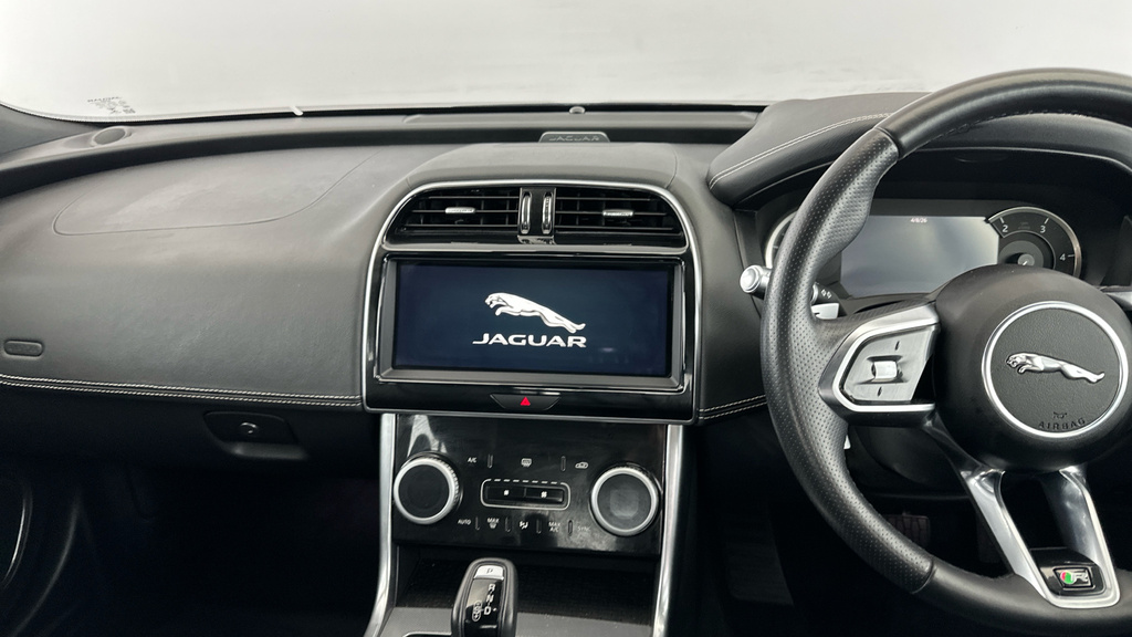 Jaguar XE 2.0 P300i R-dynamic Hse Awd Euro 6 Ss Blue #15