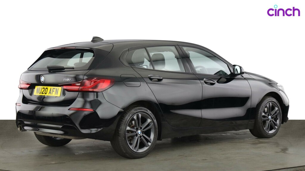 BMW 1 Series 118I M Sport White #3