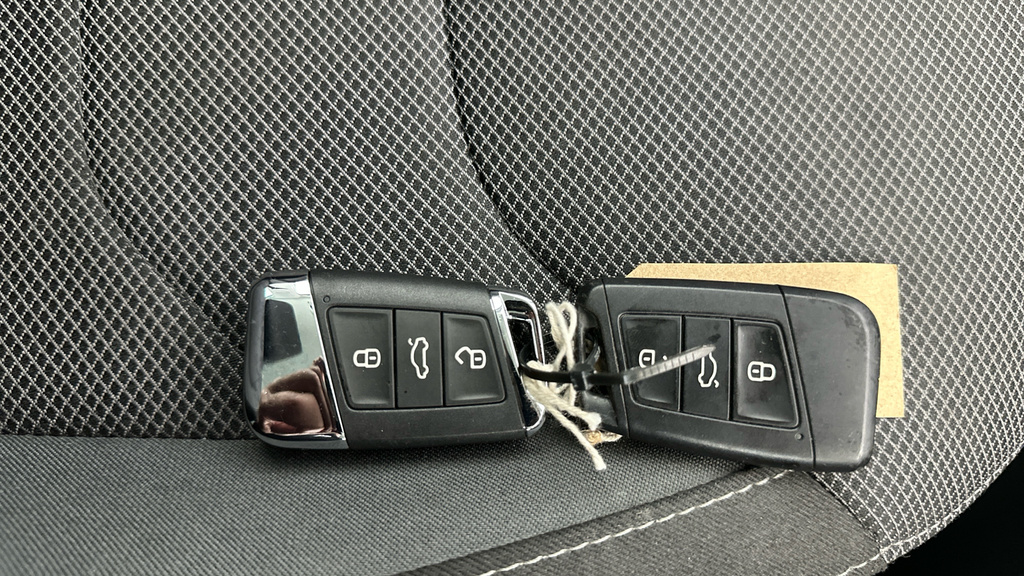 Skoda Kodiaq Se Technology Tdi Scr Dsg White #32