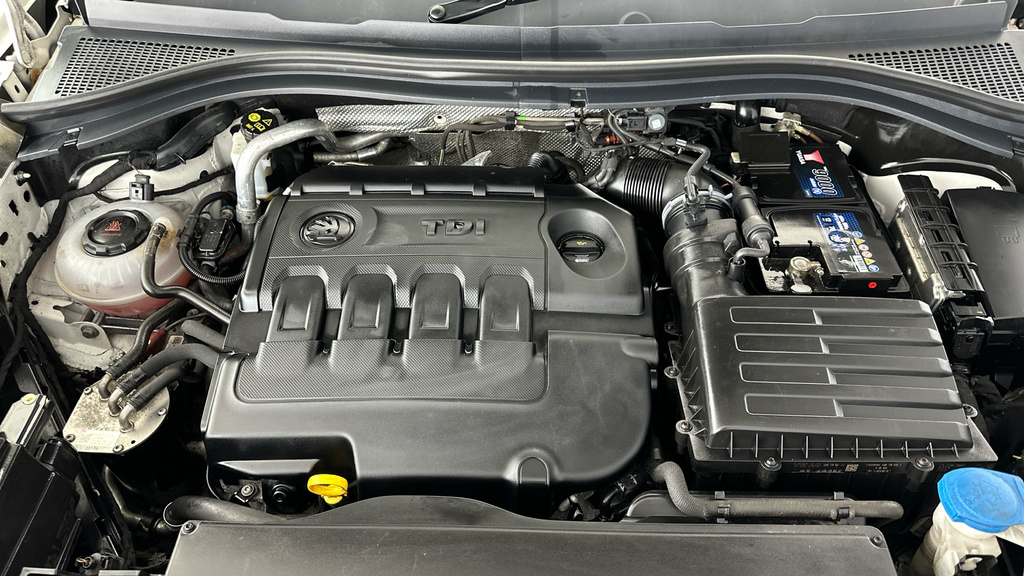 Skoda Kodiaq Se Technology Tdi Scr Dsg White #26