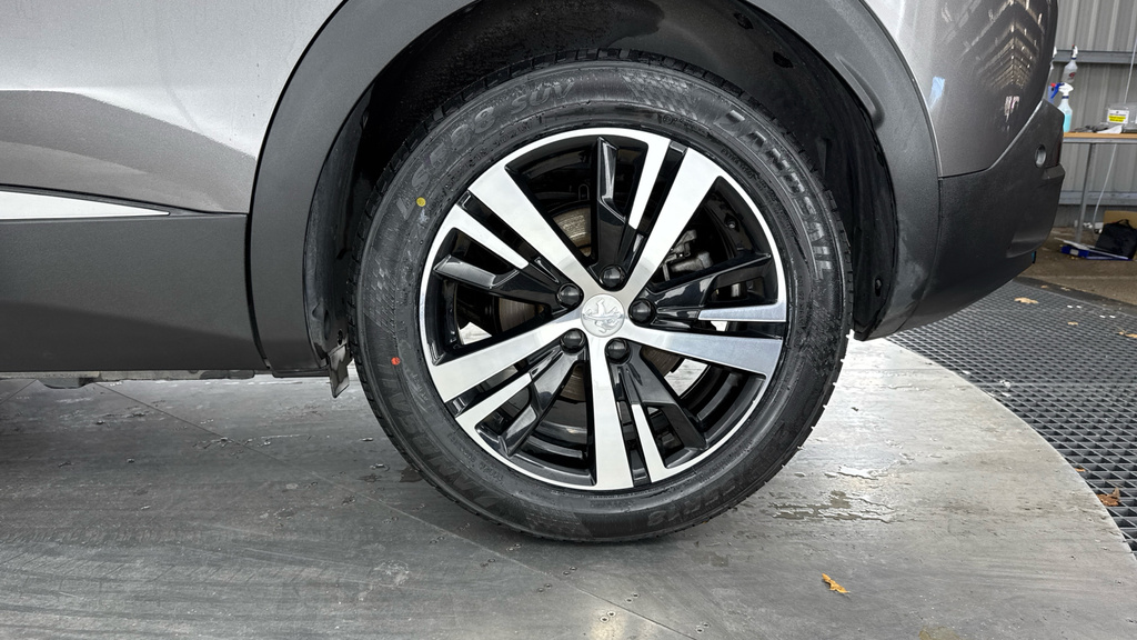 Peugeot 3008 1.2 Puretech Gt Grey #18