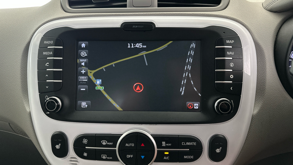 Kia Soul 30Kwh Ev Suv White #18