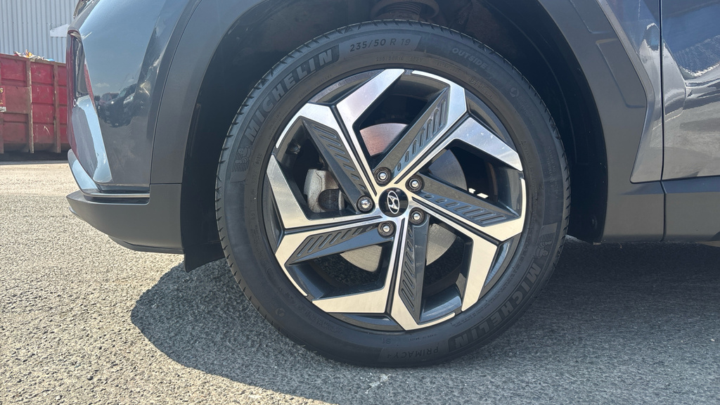 Hyundai Tucson Premium T-gdi Hev Brown #36