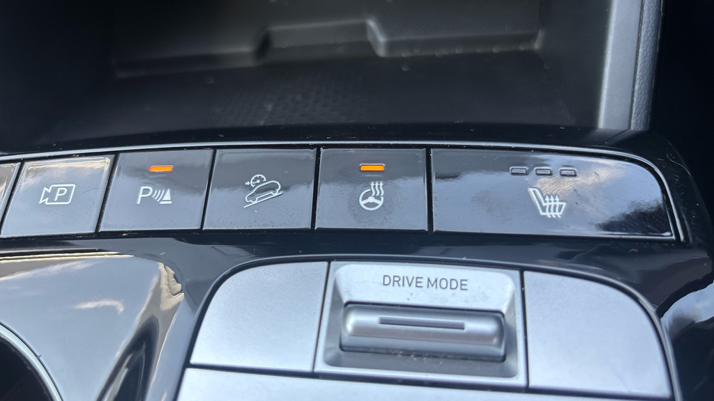 Hyundai Tucson Premium T-gdi Hev Brown #19