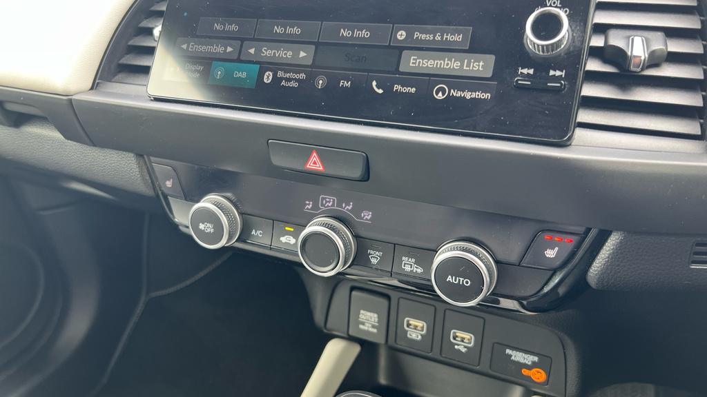 Honda Jazz 1.5 I-mmd Hybrid Ex Ecvt Blue #34