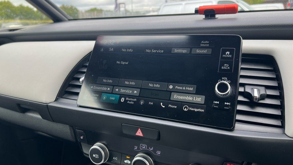 Honda Jazz 1.5 I-mmd Hybrid Ex Ecvt Blue #33