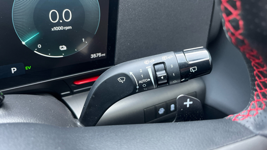 Hyundai Kona 1.6T 138 Ultimate Grey #25