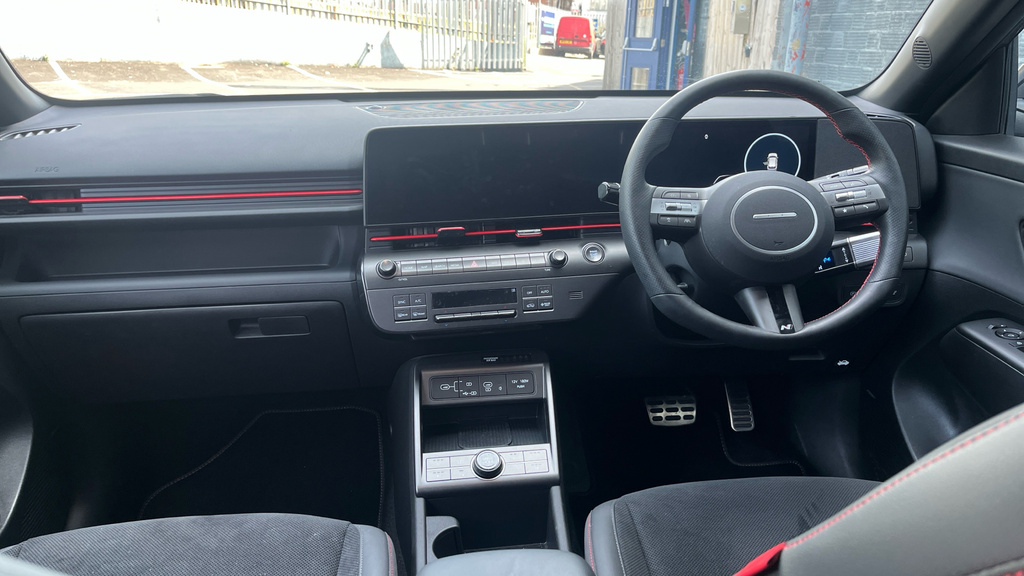 Hyundai Kona 1.6T 138 Ultimate Grey #11