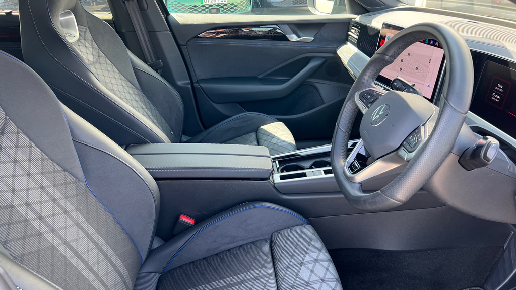 Volkswagen Passat 1.5 Tsi Ehybrid Life Dsg Grey #37