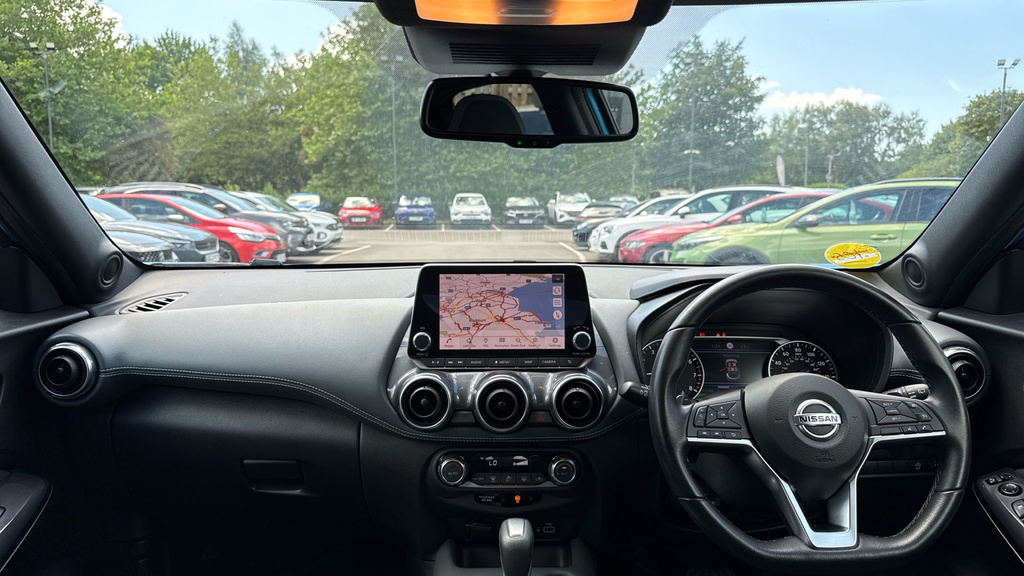 Nissan Juke 1.0 Dig-t N-connecta 114Ps 5-Door Hatchback Red #17