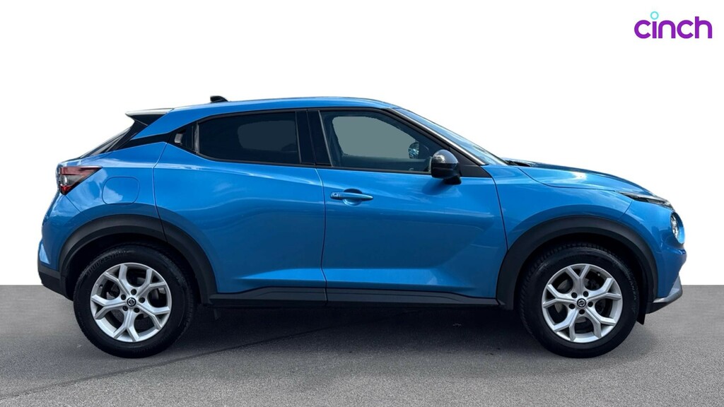 Nissan Juke 1.0 Dig-t N-connecta 114Ps 5-Door Hatchback Red #2