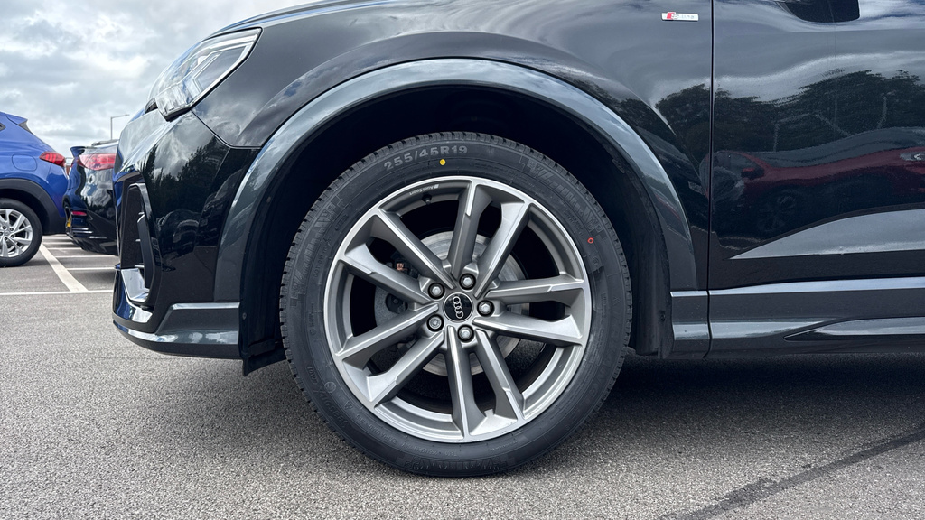 Audi Q3 Audi S Line 40 Tdi Quattro 200 Ps S Tronic Grey #29