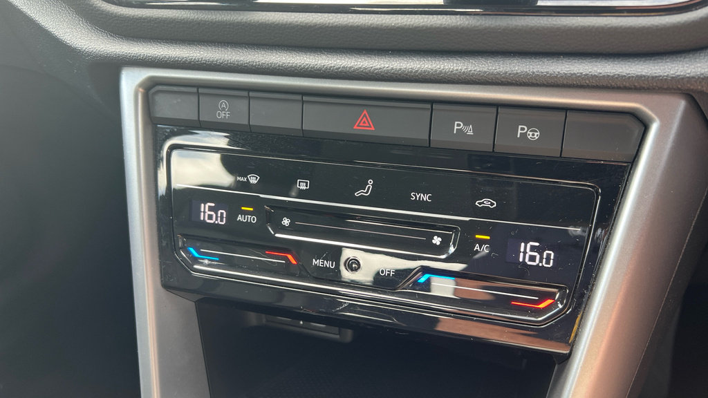 Volkswagen T-Roc 1.5 Tsi R-line Black #32